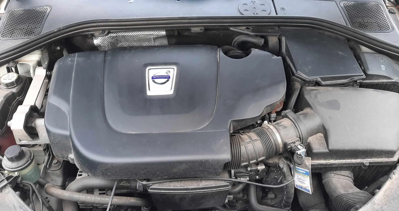 Volvo V60 cena 34000 przebieg: 155000, rok produkcji 2011 z Bobolice małe 22